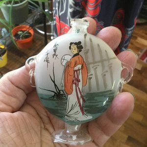 Vintage Snuff bottle
